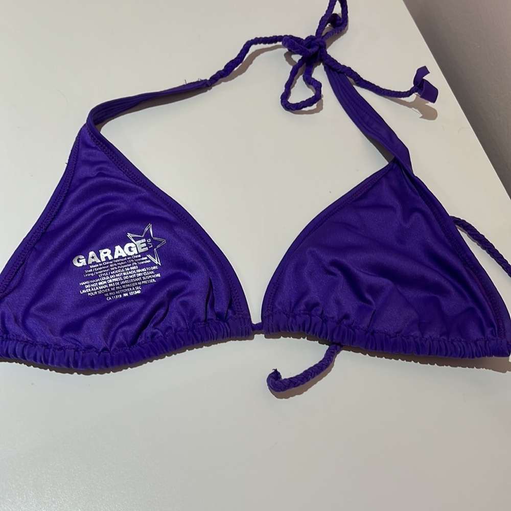 3/$10 โจ Garage Bikini top - Picture 4 of 4